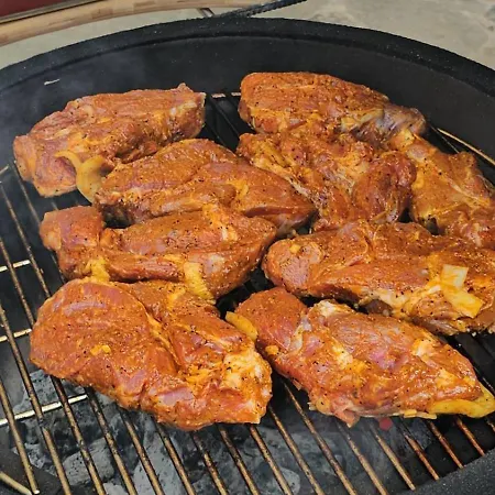 акра-ф מלון