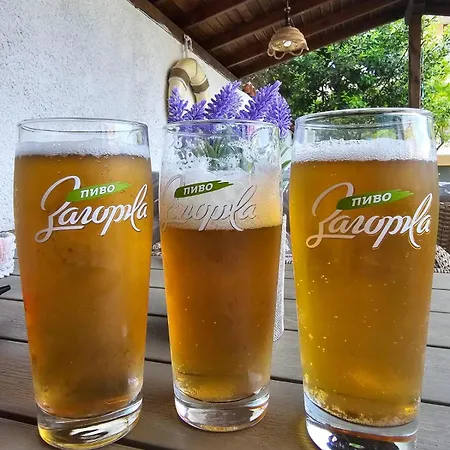 акра-ф * צ'רנומורץ