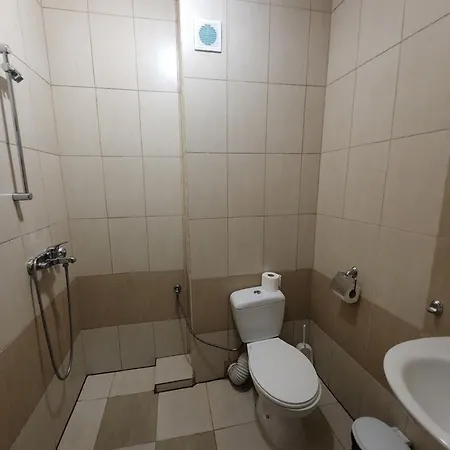 מלון акра-ф *