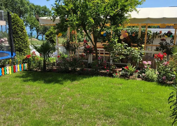 акра-ф Hotel Tchernomorets